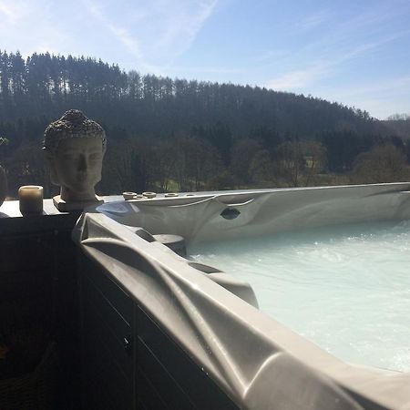 At Home - Jacuzzi Privatif Gesves Værelse billede