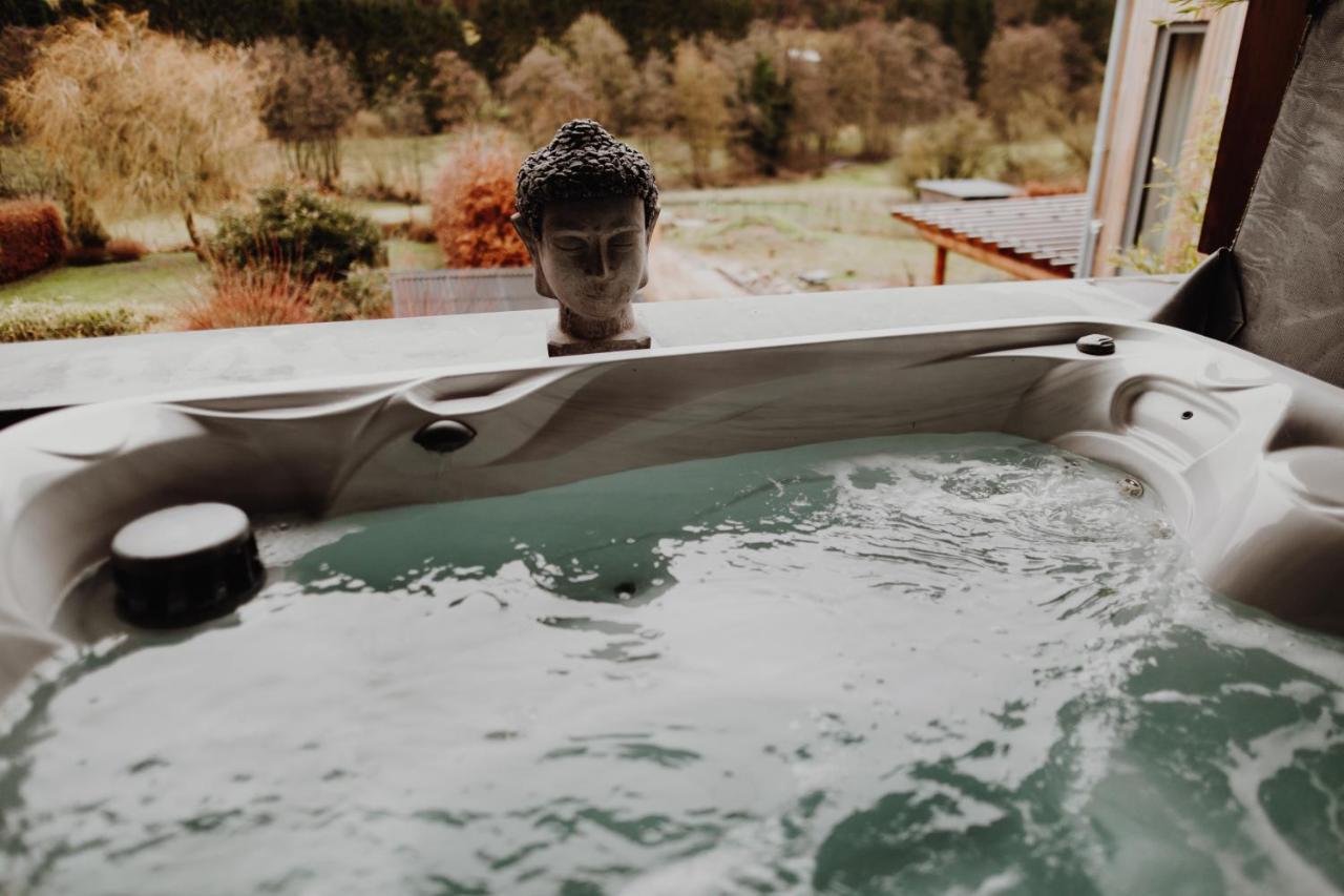 At Home - Jacuzzi Privatif Gesves Eksteriør billede