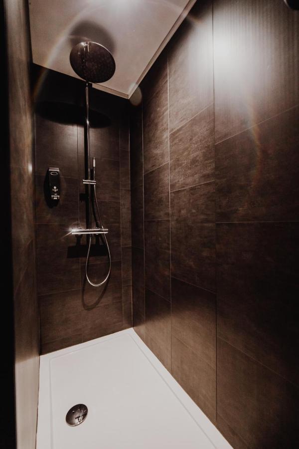 At Home - Jacuzzi Privatif Gesves Eksteriør billede